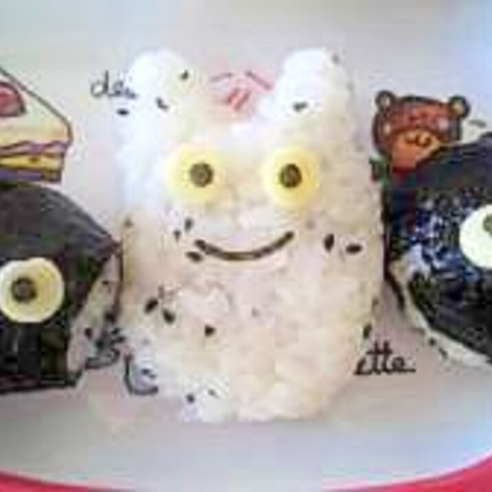 トトロ小さいオバケ まっくろくろすけ キャラ弁 レシピ 作り方 By Kmmr42 楽天レシピ トトロ小さいオバケ まっくろくろすけ キャラ弁 レシピ 作り方 By Kmmr42 楽天レシピ